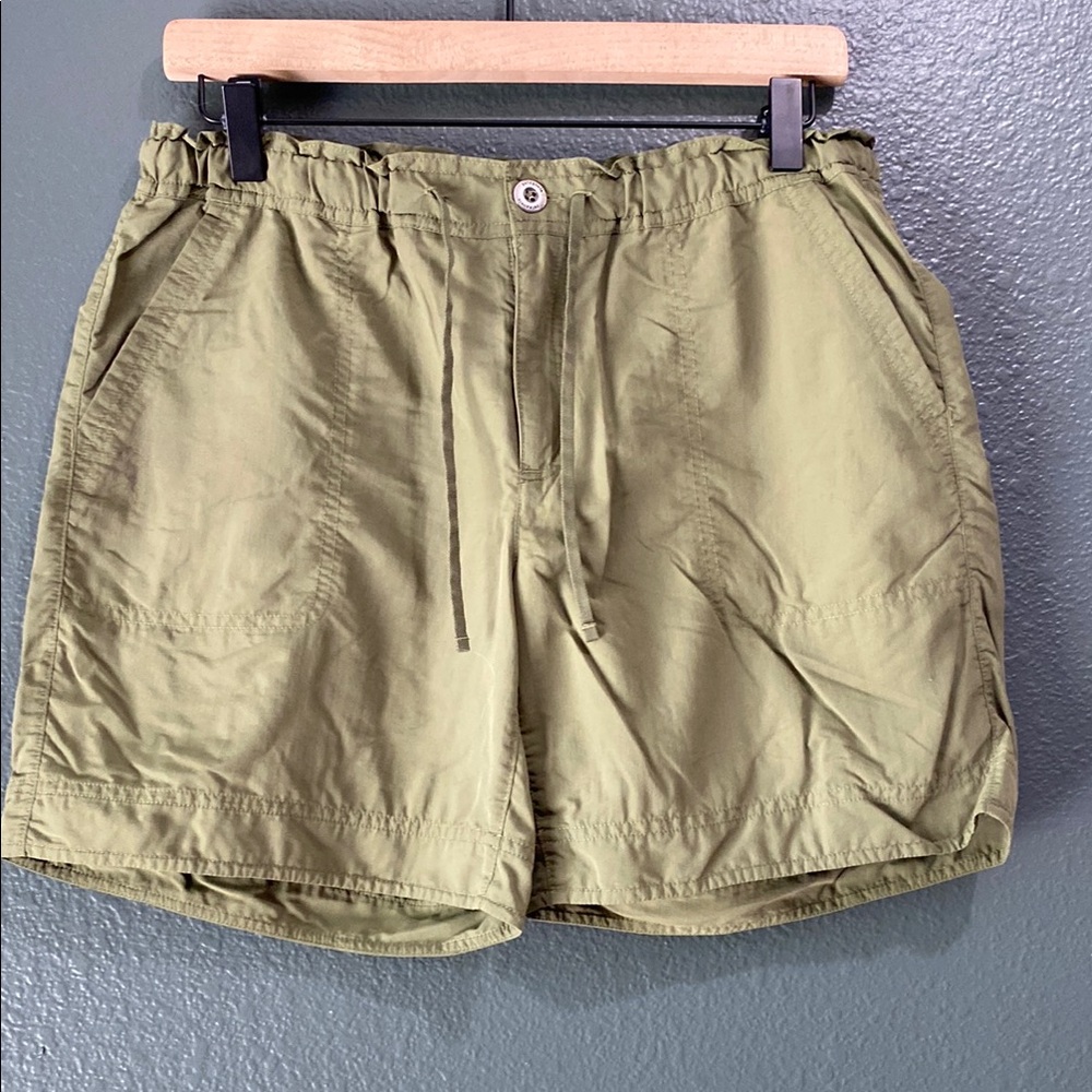 Patagonia Women's Size 8 Upcountry Hiking Shorts Green 57205